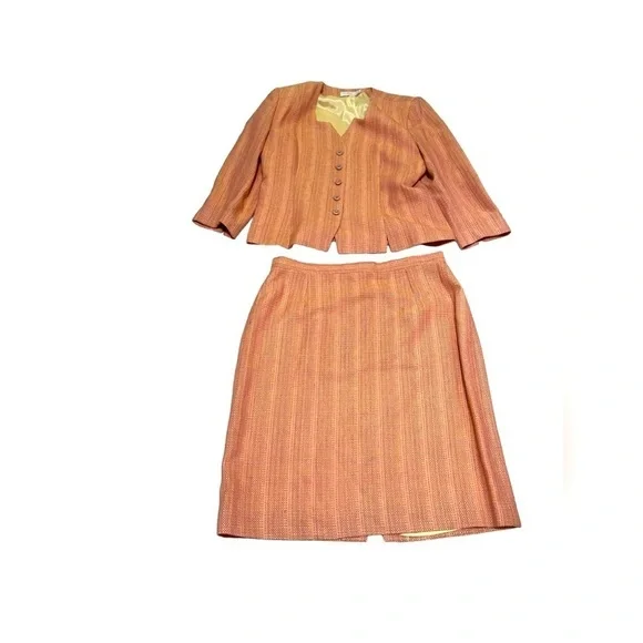 SAINT CLAIR SKIRT SUIT - Picture 11 of 12